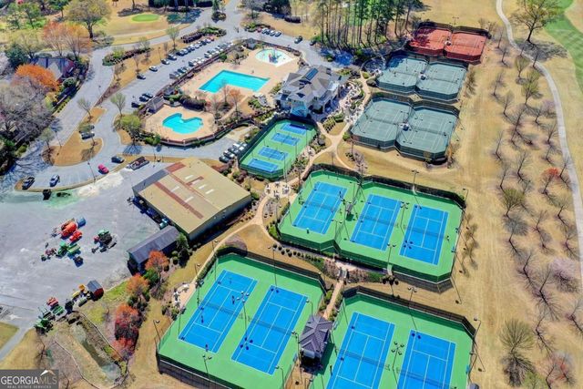 305 Seventeenth Fairway, Roswell, GA 30076