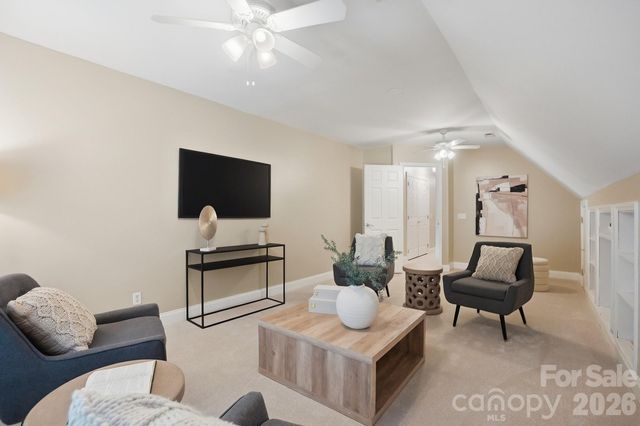 7126 Weddington Brook Drive, Matthews, NC 28104