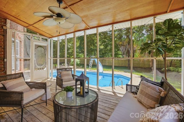 7126 Weddington Brook Drive, Matthews, NC 28104