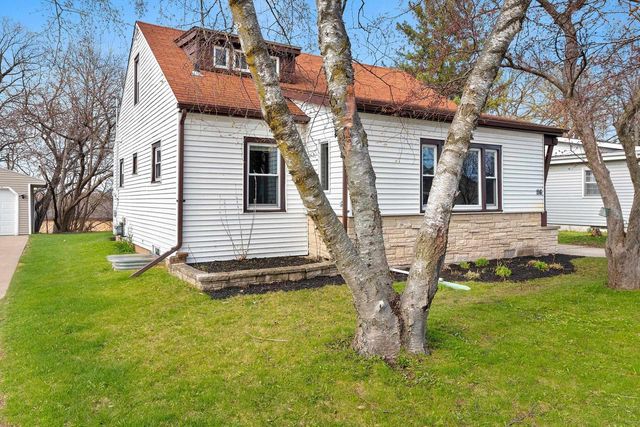 116 E ORANGE STREET, Appleton, WI 54915