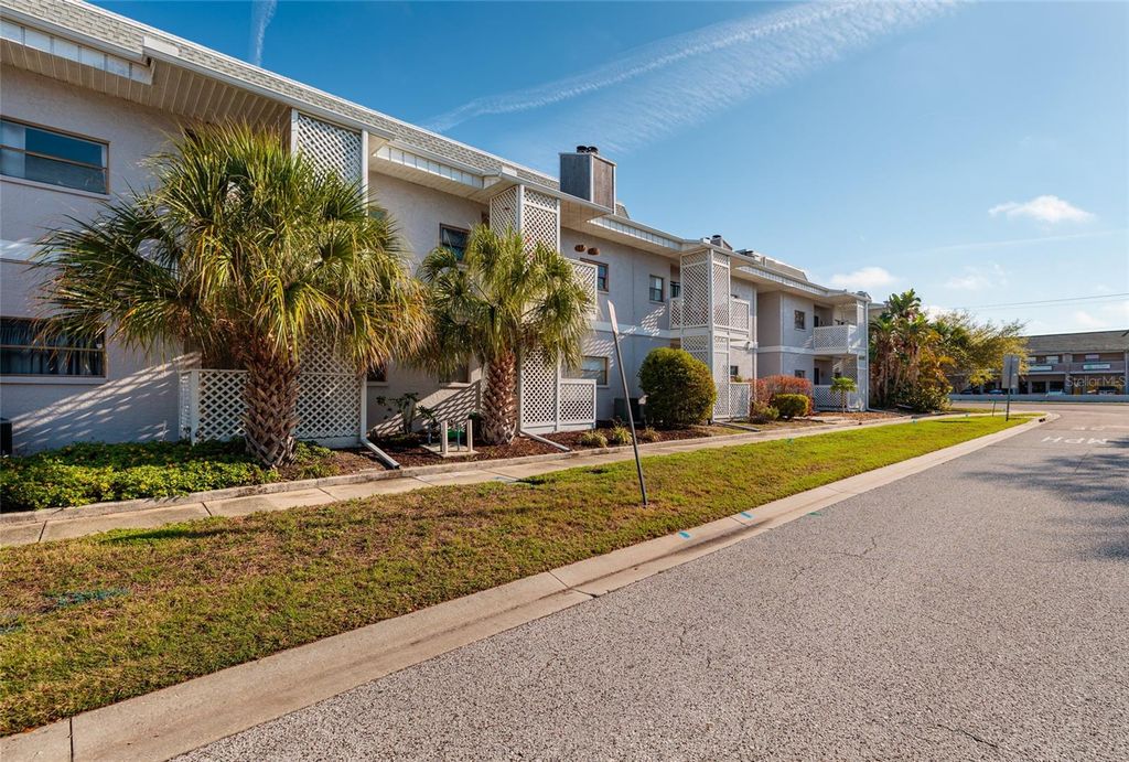 4405 W FAIR OAKS AVENUE 21, Tampa, FL 33611