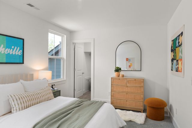 233 Panther Dr, Murfreesboro, TN 37127