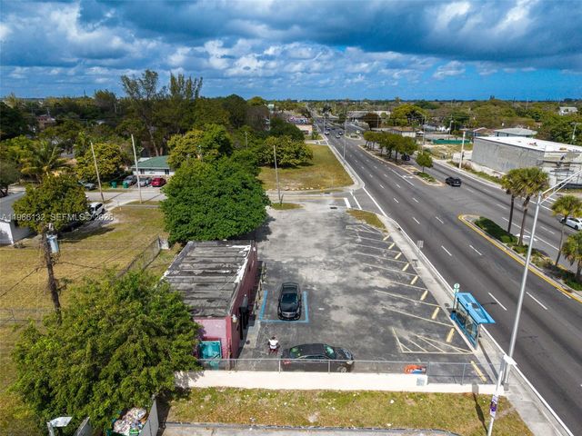 6210 NW 22nd Ave, Miami, FL 33147