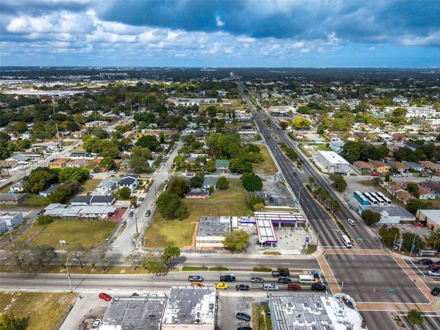 6210 NW 22nd Ave, Miami, FL 33147