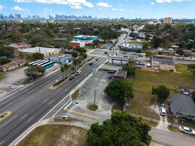 6210 NW 22nd Ave, Miami, FL 33147