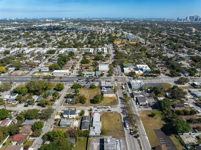 6210 NW 22nd Ave, Miami, FL 33147