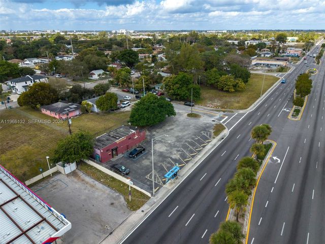 6210 NW 22nd Ave, Miami, FL 33147