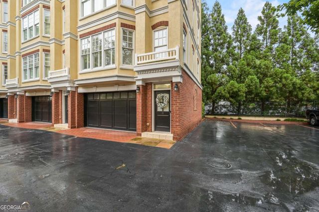 3541 Roswell Road NE 11, Atlanta, GA 30305