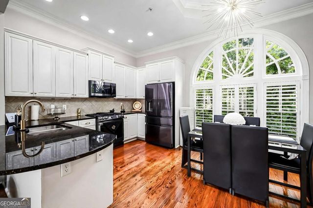 3541 Roswell Road NE 11, Atlanta, GA 30305