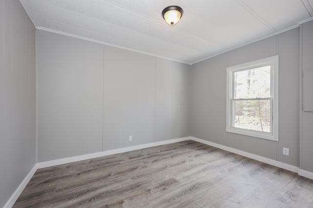 24 Donald Drive, Goffstown, NH 03045