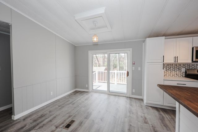 24 Donald Drive, Goffstown, NH 03045