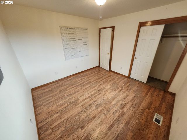 8330 Ne 16TH St, Vancouver, WA 98664