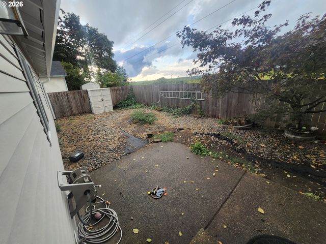 8330 Ne 16TH St, Vancouver, WA 98664