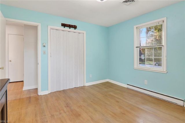 5025 Greenbrook DR, Portsmouth, VA 23703