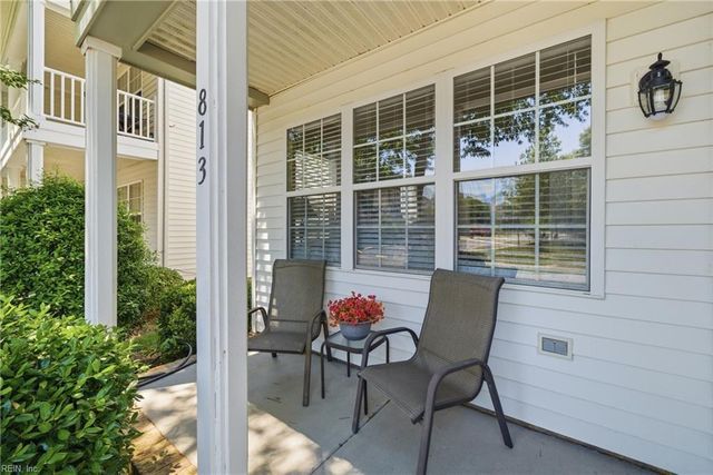 813 Brittlebank DR, Virginia Beach, VA 23462