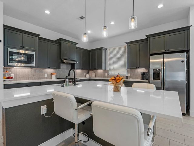 5034 Country Meadows Trail, Iowa Colony, TX 77583
