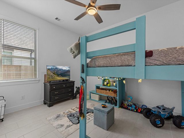 5034 Country Meadows Trail, Iowa Colony, TX 77583