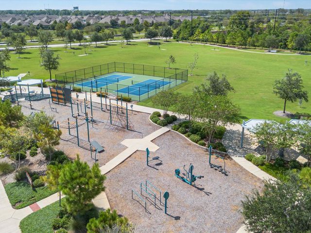 5034 Country Meadows Trail, Iowa Colony, TX 77583
