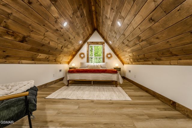 210 Braydens Way, Gatlinburg, TN 37738
