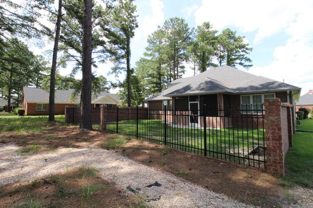 2930 S Wise Drive, Sumter, SC 29150