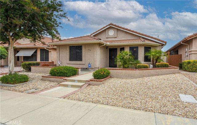 752 La Regal, Hemet, CA 92545