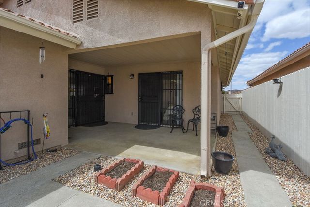 752 La Regal, Hemet, CA 92545