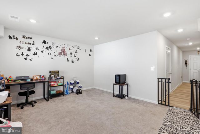 112 COOPERAGE RD, Inwood, WV 25428