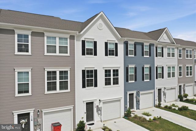 112 COOPERAGE RD, Inwood, WV 25428