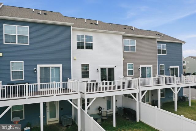 112 COOPERAGE RD, Inwood, WV 25428