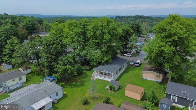 605 WILLOW DR, Green Lane, PA 18054