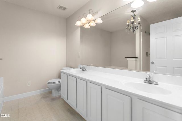 692 Huntingdon Street, Elon, NC 27244
