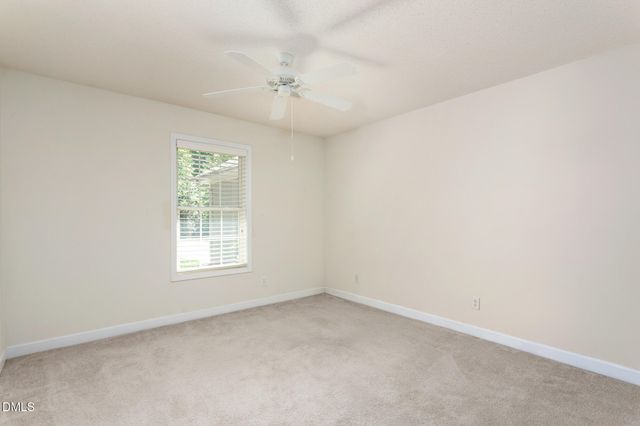 692 Huntingdon Street, Elon, NC 27244