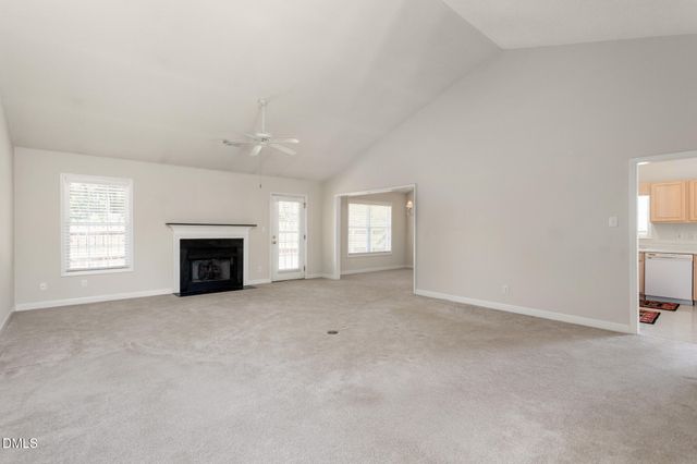 692 Huntingdon Street, Elon, NC 27244