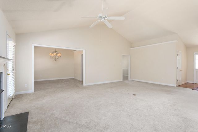 692 Huntingdon Street, Elon, NC 27244