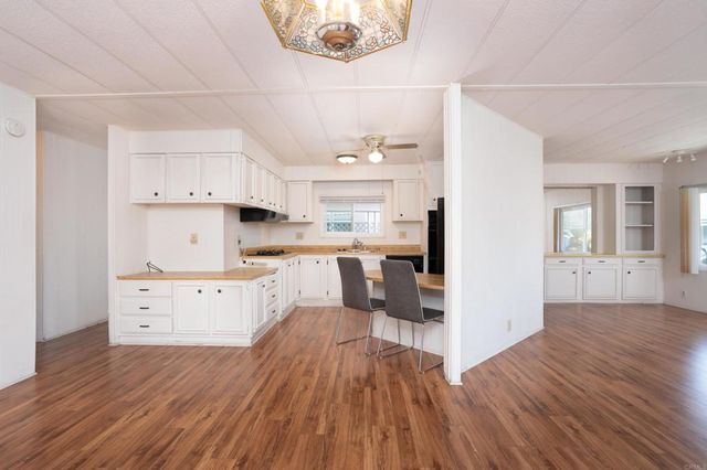 445 Orange Avenue 60, Chula Vista, CA 91911