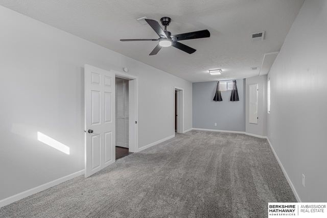 4021 N 11 Street, Lincoln, NE 68521