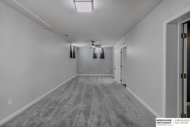 4021 N 11 Street, Lincoln, NE 68521