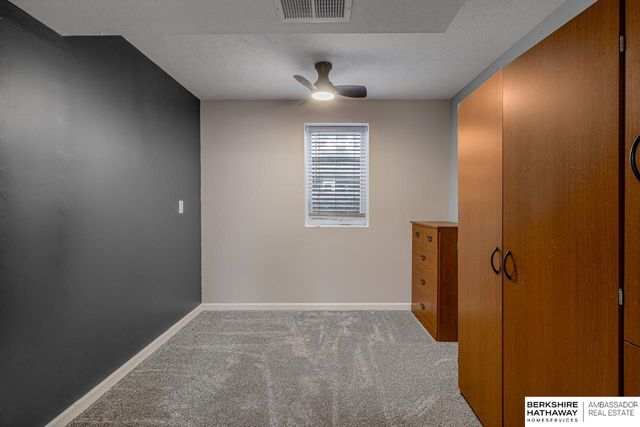 4021 N 11 Street, Lincoln, NE 68521