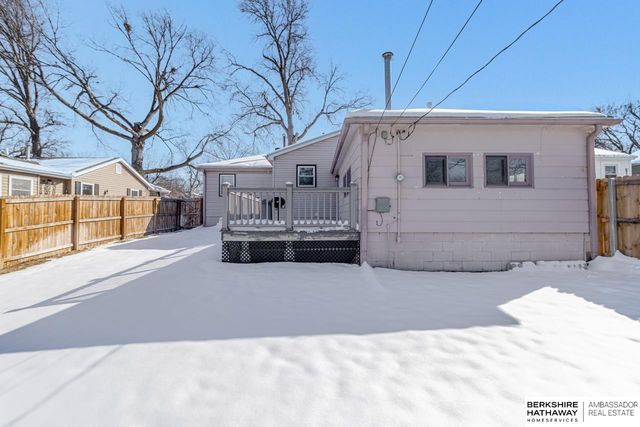 4021 N 11 Street, Lincoln, NE 68521