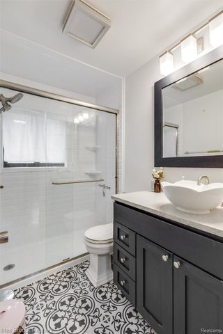 1136 N Selfridge Boulevard, Clawson, MI 48017