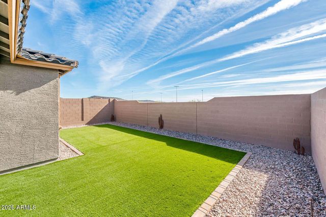 12251 W Caraveo Place, Peoria, AZ 85383