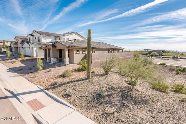 12251 W Caraveo Place, Peoria, AZ 85383