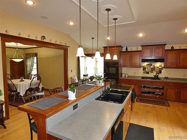 160 Long Avenue, Hamburg, NY 14075
