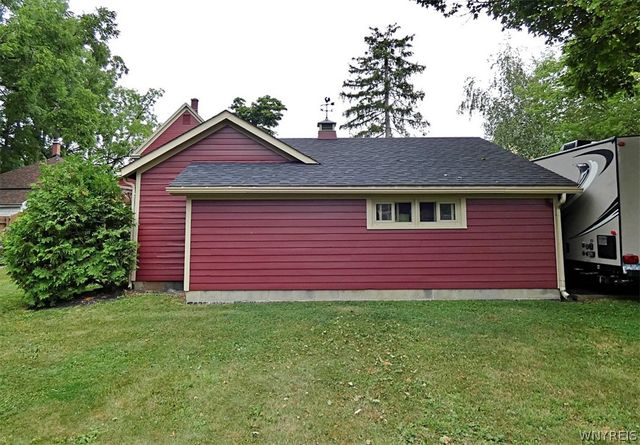 160 Long Avenue, Hamburg, NY 14075