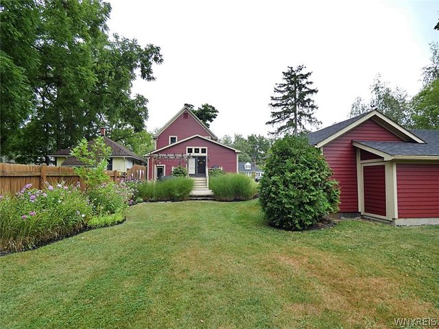 160 Long Avenue, Hamburg, NY 14075