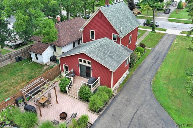 160 Long Avenue, Hamburg, NY 14075