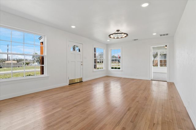 602 W Pecan Street, Celina, TX 75009