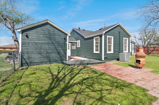 602 W Pecan Street, Celina, TX 75009