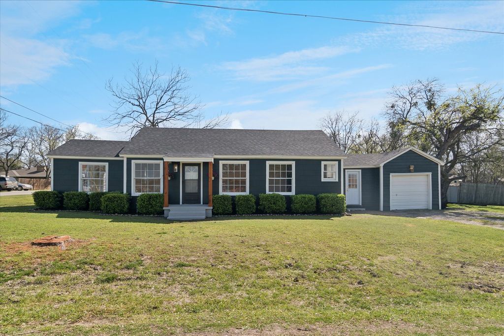 602 W Pecan Street, Celina, TX 75009