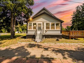 24850 W 9 Mile Road, Southfield, MI 48033